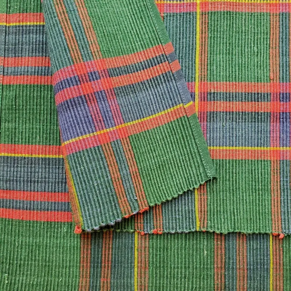 Cloth Placemats 2 Red Green Blue Plaid 13.75x19